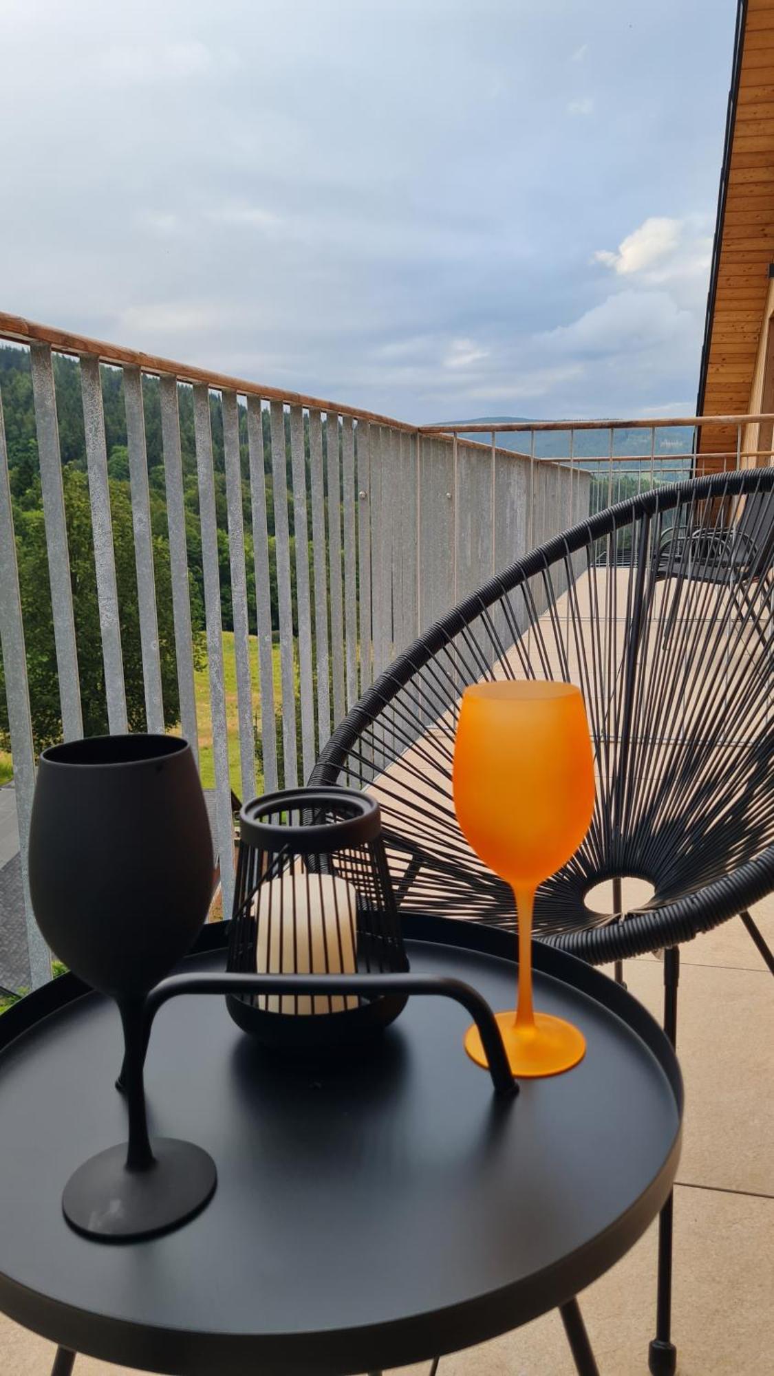 Krasny Apartman U Sjezdovky V Janskych Laznich Trutnov Exterior foto